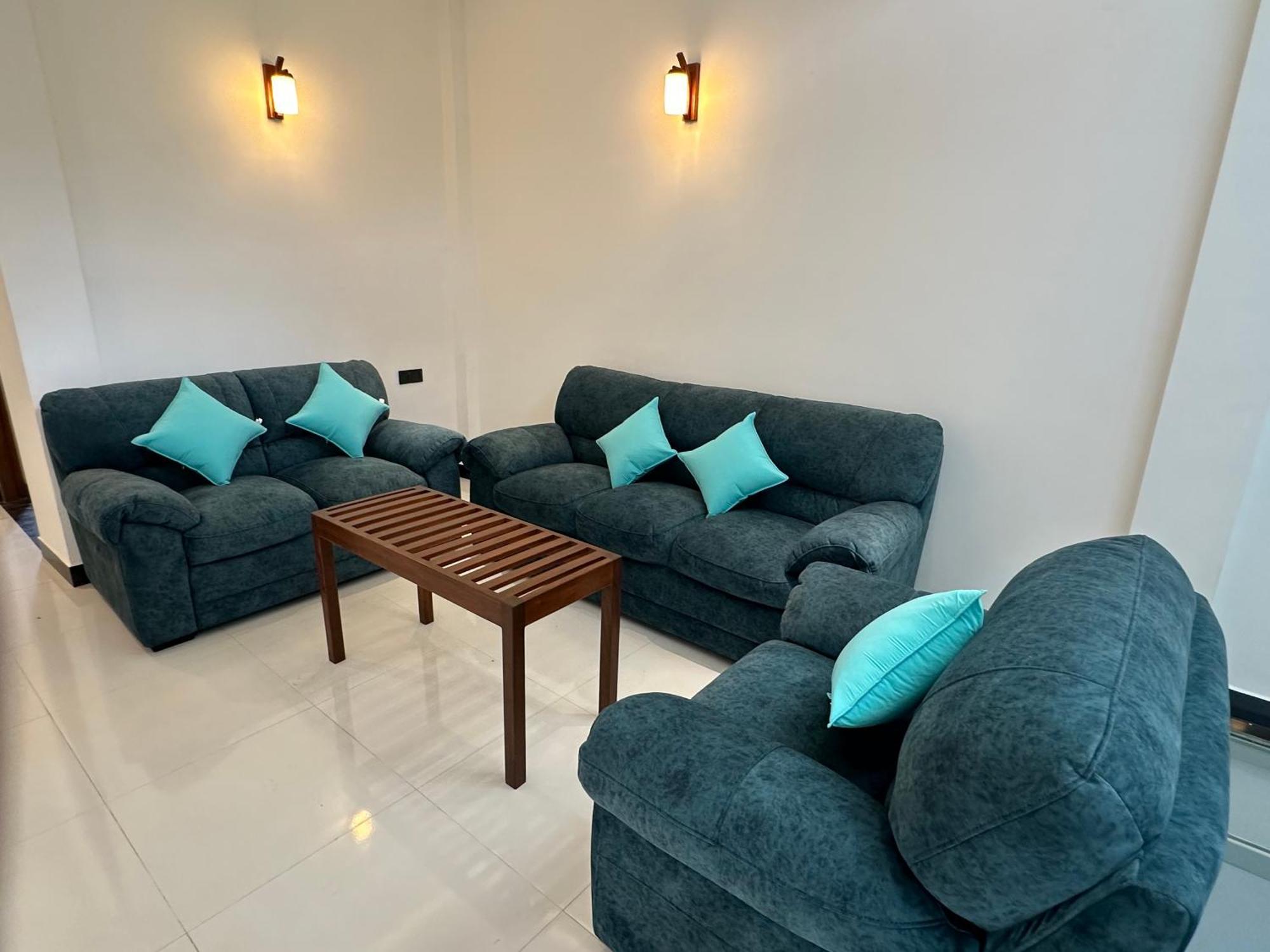 Emerald Home Stay Anuradhapura Bagian luar foto