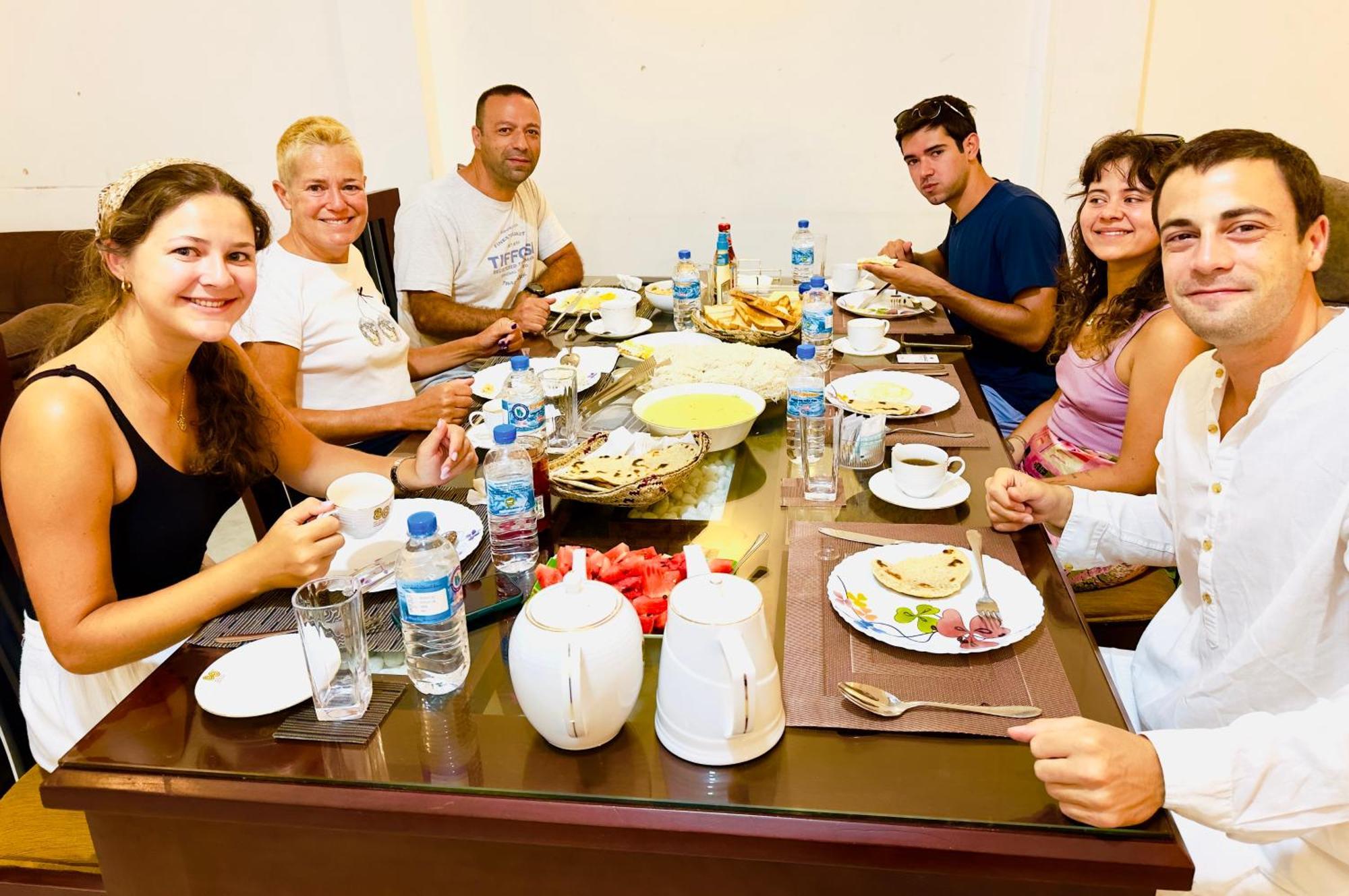 Emerald Home Stay Anuradhapura Bagian luar foto
