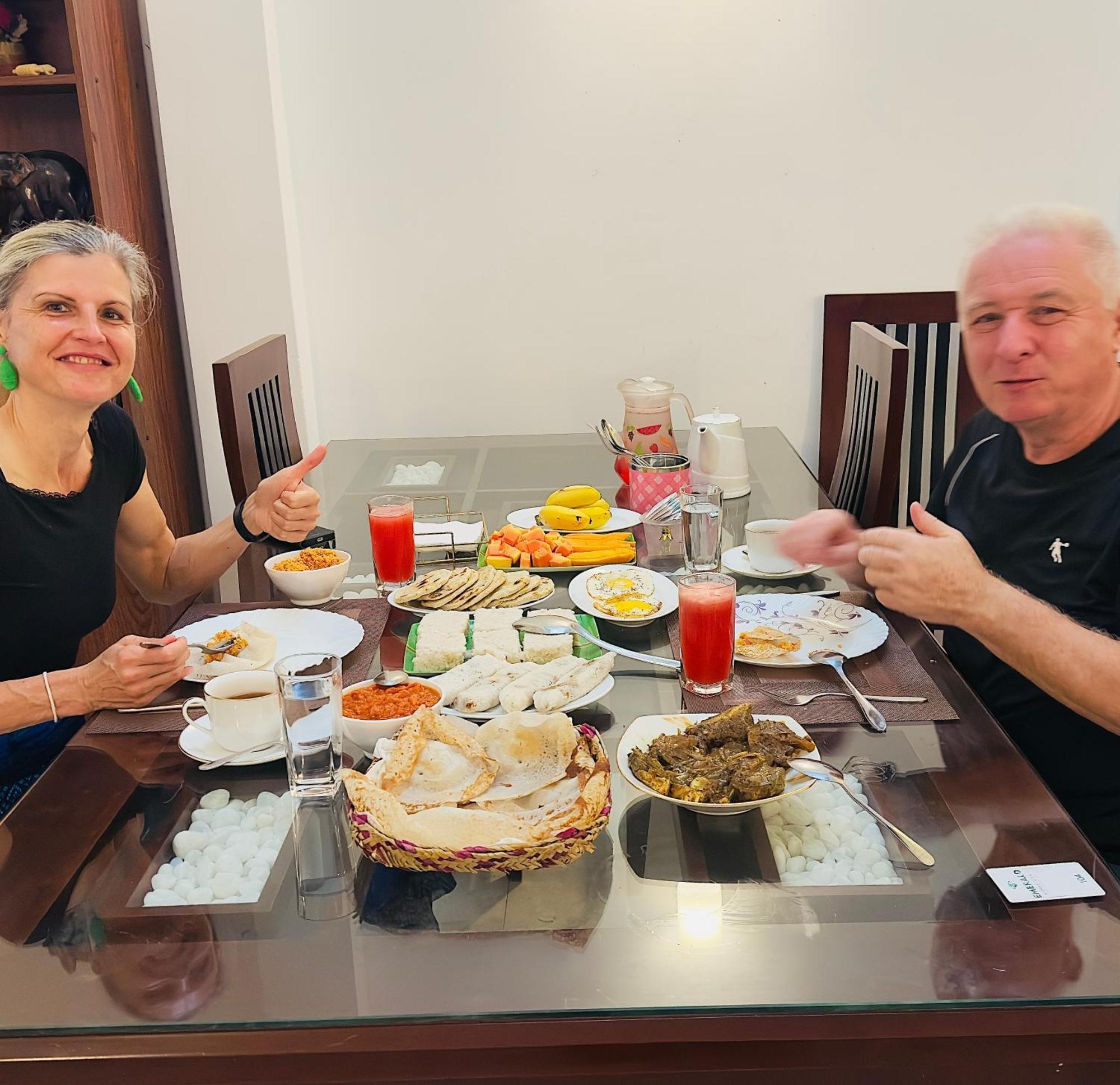 Emerald Home Stay Anuradhapura Bagian luar foto